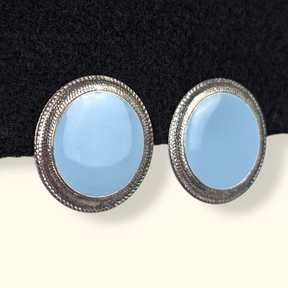 (2/$20) Vintage Blue Enamel Circle Earrings